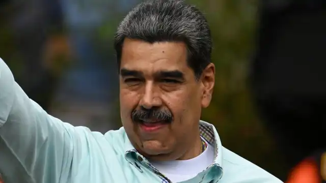 Thumbnail for Venezuela, Colombia, United States, Nicolás Maduro, and CBS News Watch as Tensions Rise After U.S. Capture of Venezuelan Leader - Beginner level Politics exercise