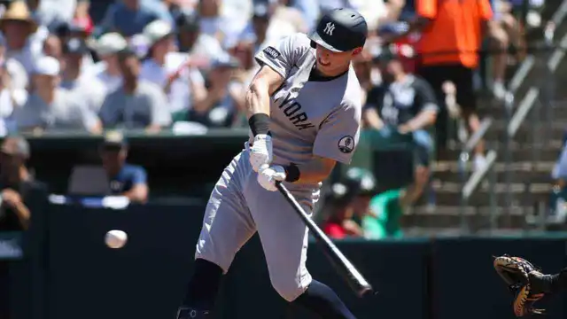Thumbnail for New York Yankees' Historic Inning and Win Over Oakland Athletics Featuring Ben Rice and Will Warren - Intermediate level Sports exercise