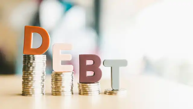 Thumbnail for Managing Credit Card Debt: How Debt Consolidation Can Help Americans Tackle Rising Balances - Advanced level Politics exercise